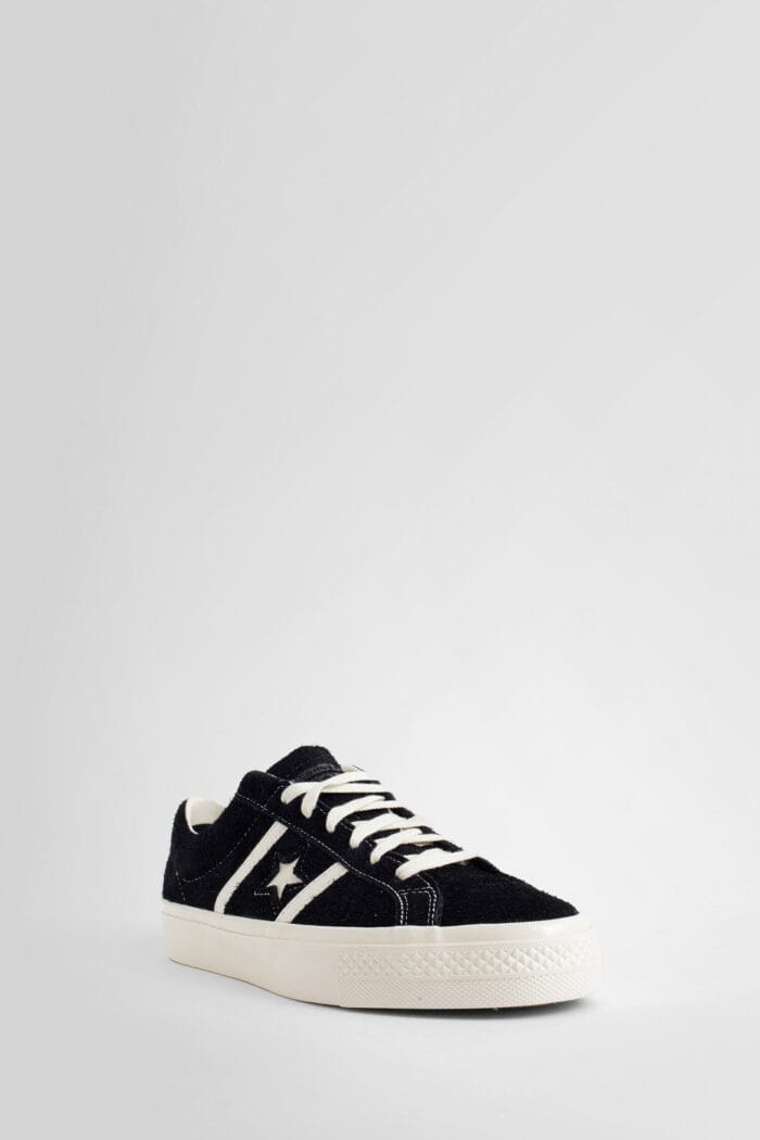 CONVERSE One Star Academy Pro Sneakers