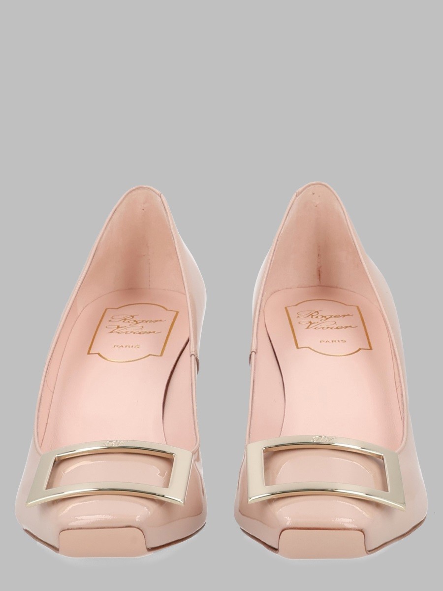 ROGER VIVIER DÉCOLLETÉ "TROMPETTE" IN VERNICE