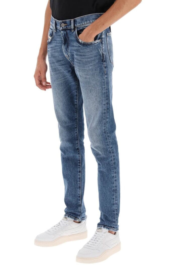 Diesel 2019 D-strukt Slim Fit Jeans