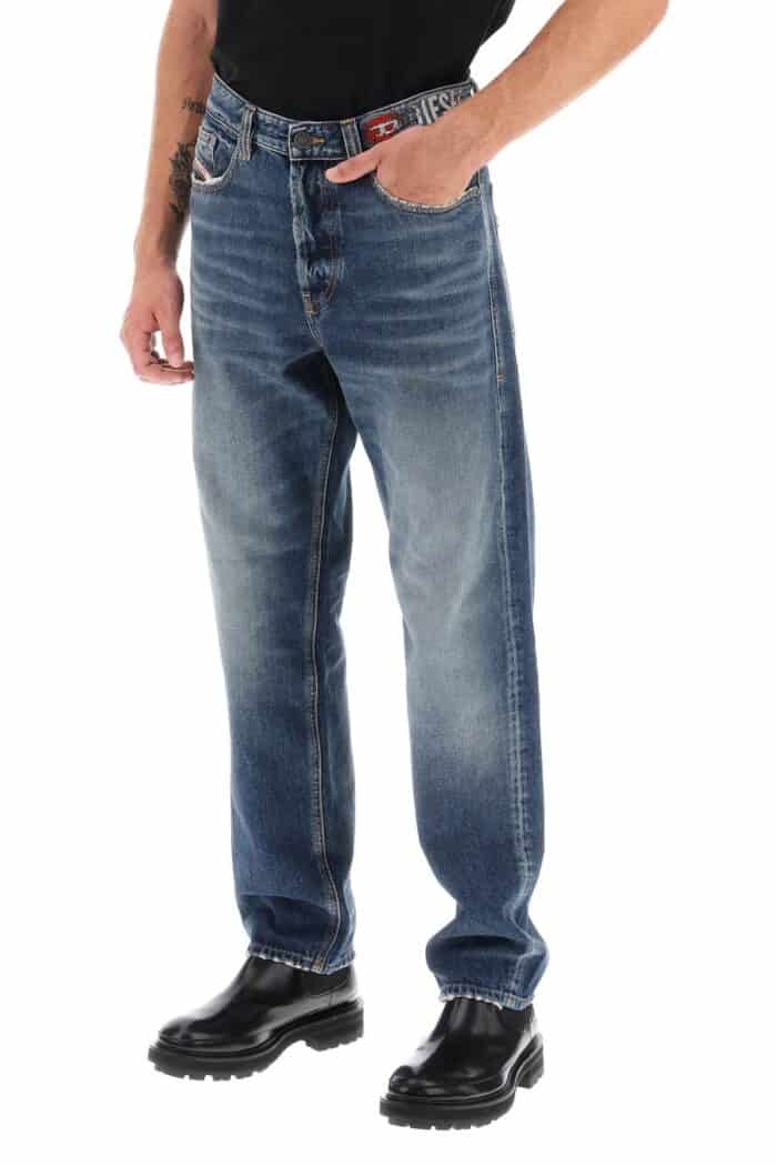 Diesel 'd-macs' Loose Jeans With Straight Cut