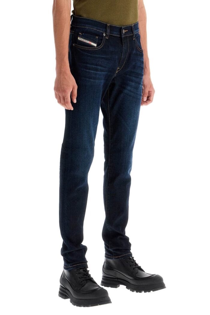 DIESEL Fitted 2019 D