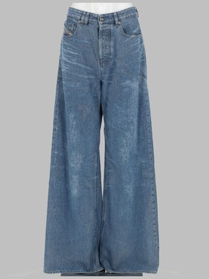 Diesel JEANS "1996 D-SIRE" RELAXED