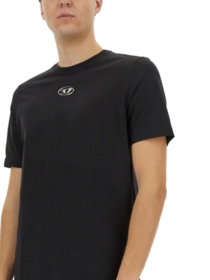 Diesel T-SHIRT CON LOGO OVAL D IN METALLO