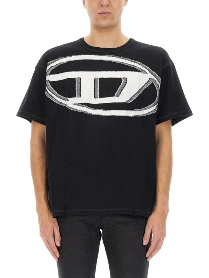 Diesel T-SHIRT WITH MAXI OVAL D