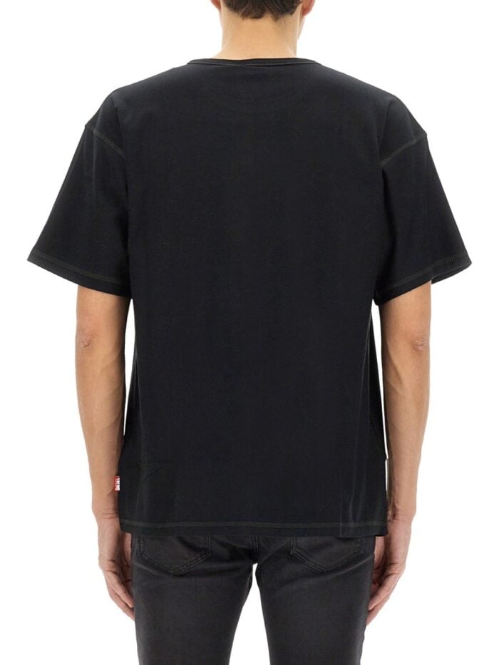 Diesel T-SHIRT WITH MAXI OVAL D