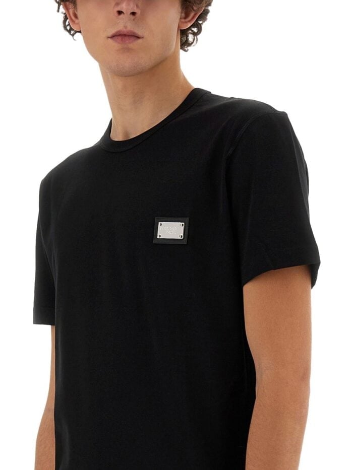 Dolce & Gabbana T-SHIRT CON PLACCA LOGATA