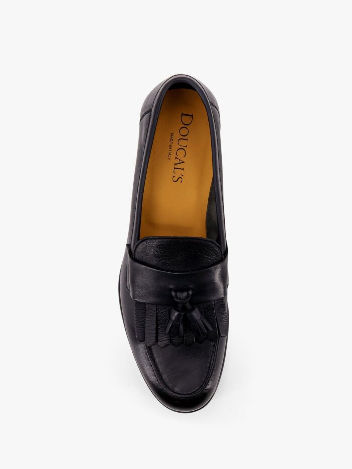 Doucal'S Leather Loafer With Iconic Tassels