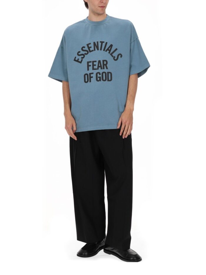 FEAR OF GOD ESSENTIALS T-SHIRT "CAMPUS 90'S"