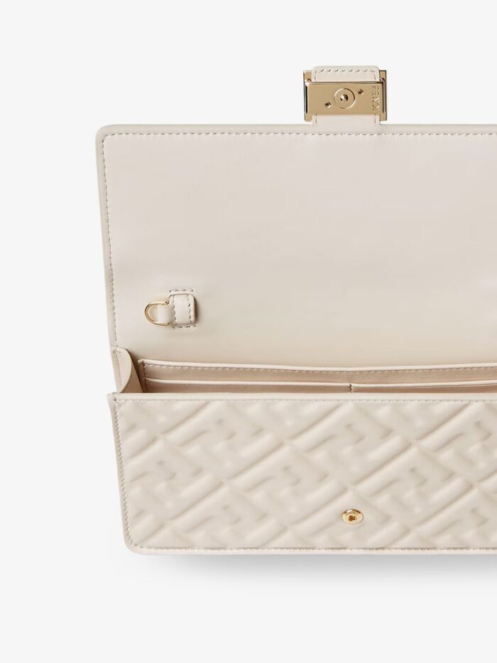 Fendi Baguette Wallet On Chain Leather Shoulder Bag With FF Motif