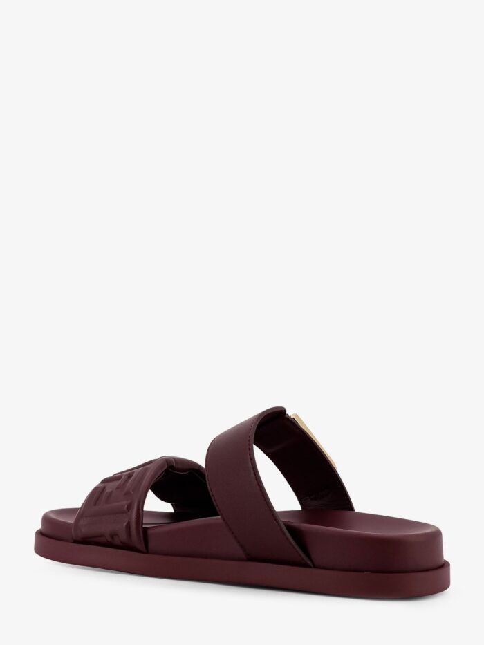 Fendi Feel Low Leather Sandals