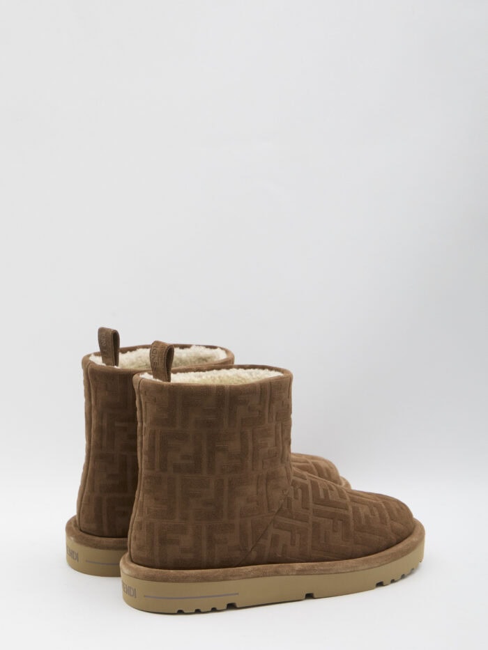 Fendi FF boots in suede