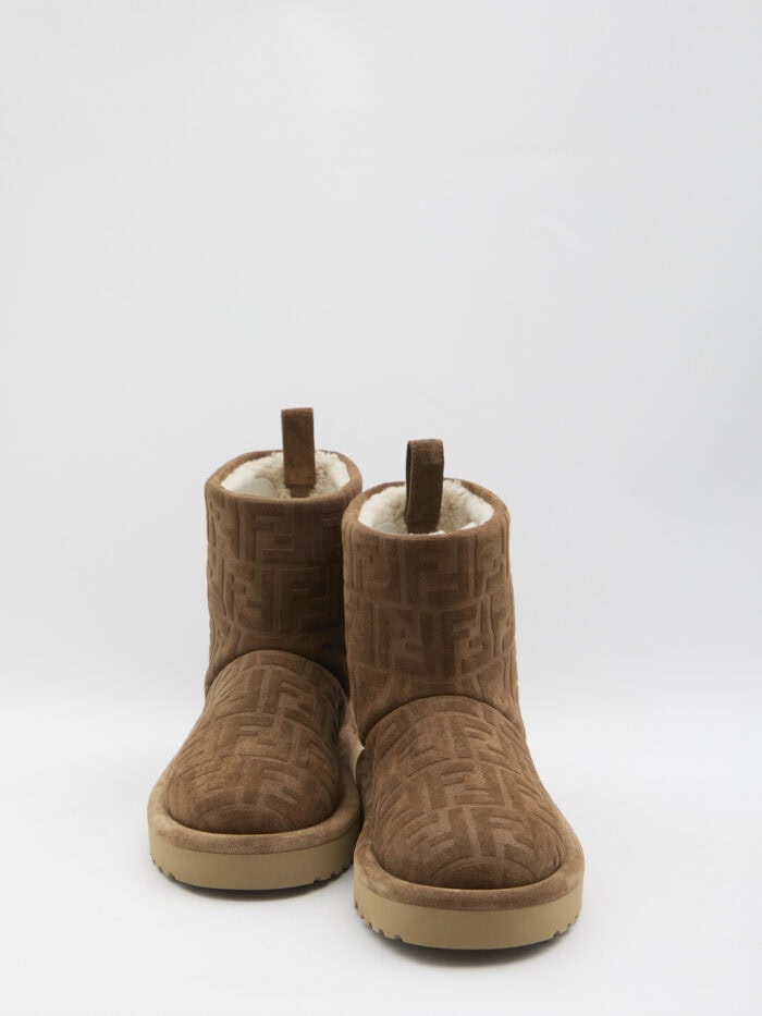 Fendi FF boots in suede