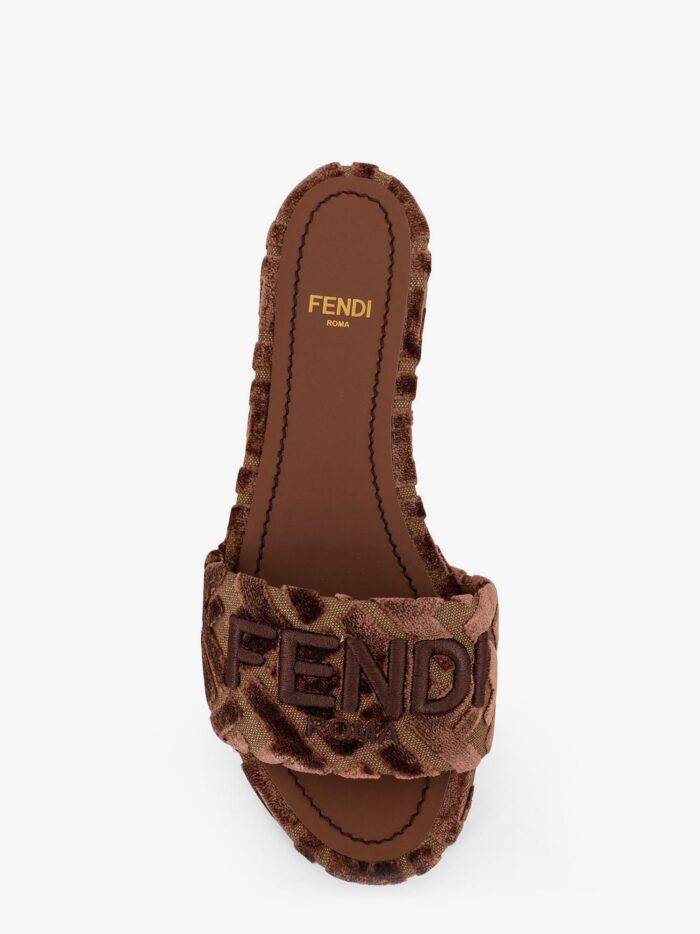 Fendi Sunshinew Velvet Slide
