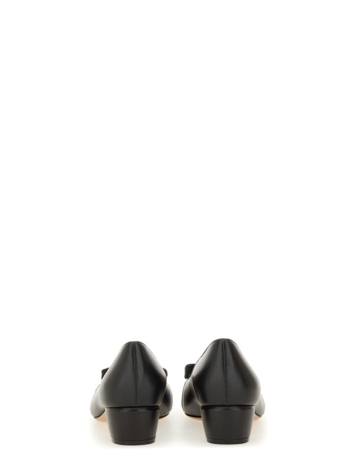 Ferragamo LEATHER "VARA" SHOE
