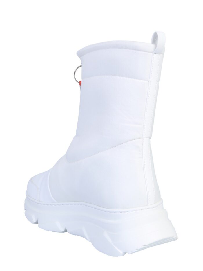 FORWARD LEATHER BOOT