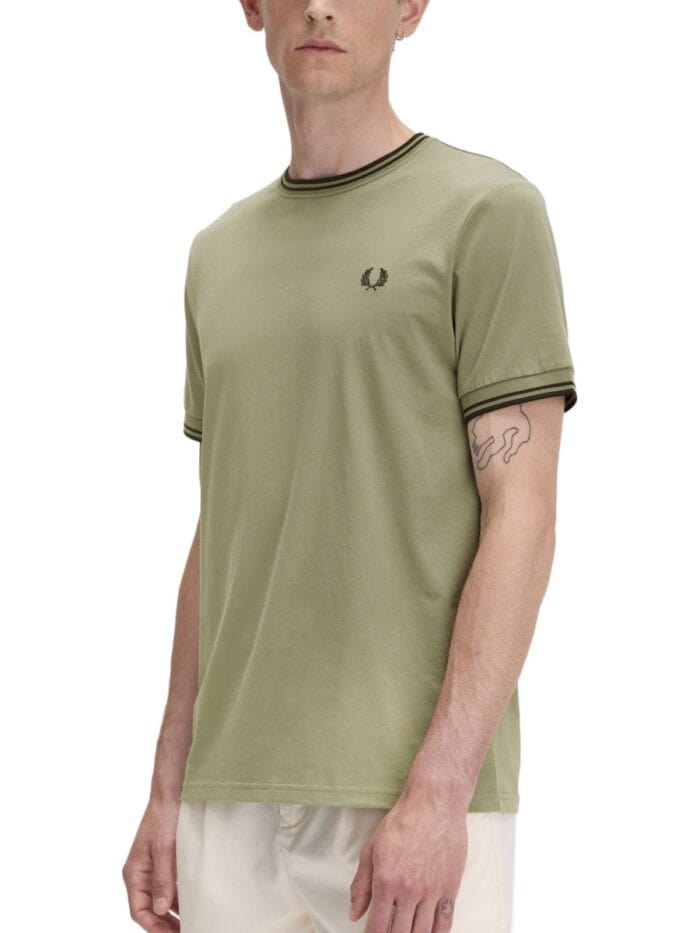 FRED PERRY DOUBLE STRIPE T-SHIRT