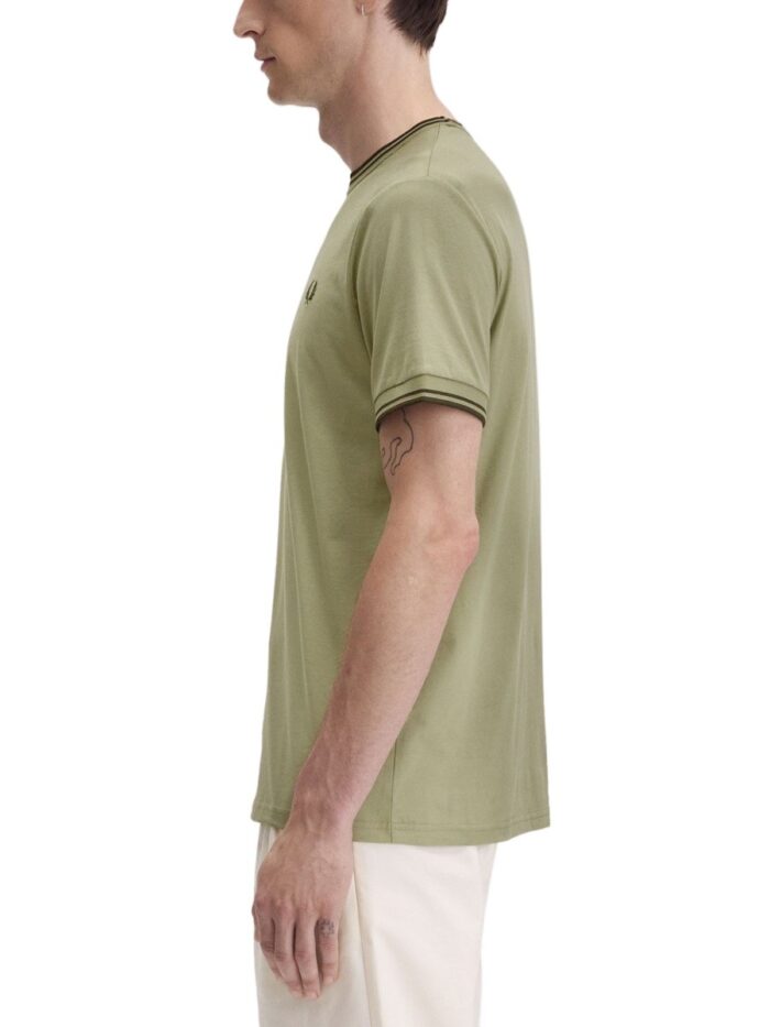 FRED PERRY DOUBLE STRIPE T-SHIRT