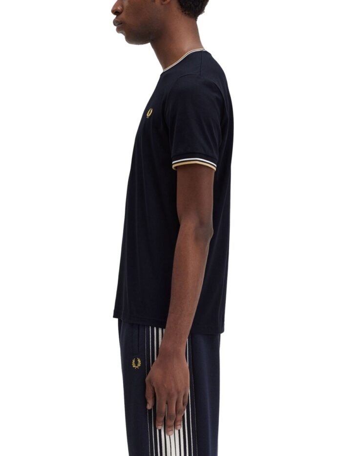 FRED PERRY DOUBLE STRIPE T-SHIRT
