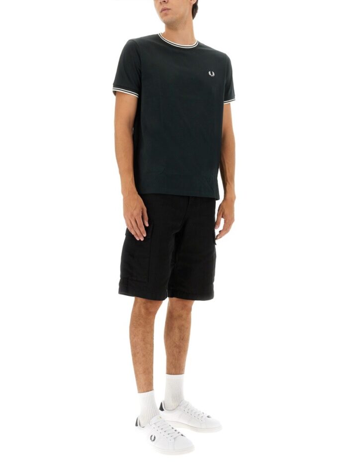 FRED PERRY DOUBLE STRIPE T-SHIRT