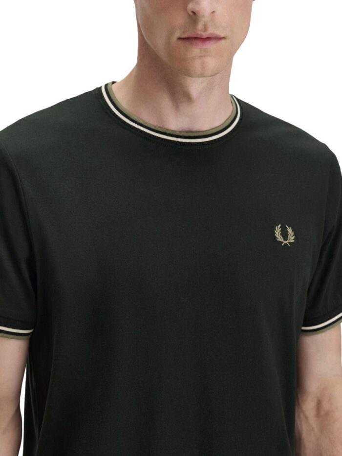 FRED PERRY DOUBLE STRIPE T-SHIRT