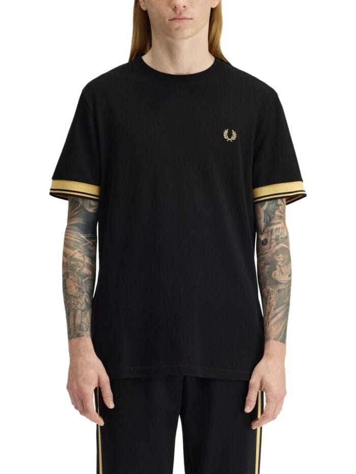 FRED PERRY T-SHIRT WITH LOGO