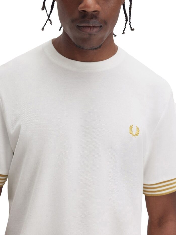 FRED PERRY T-SHIRT WITH STRIPED MANIHE BORDER