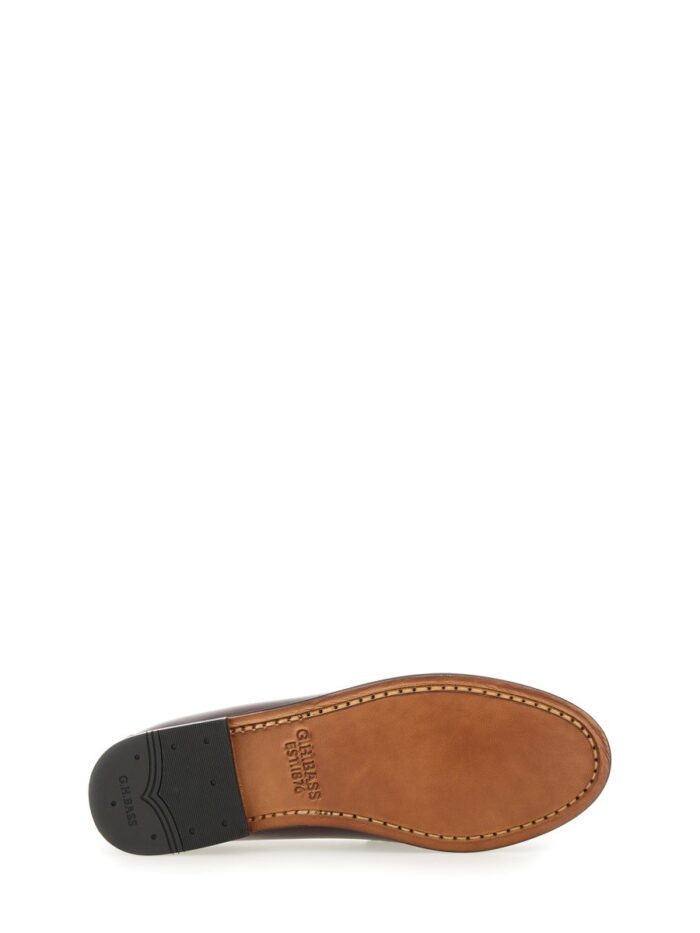 G.H. BASS MOCCASIN "WEEJUN"