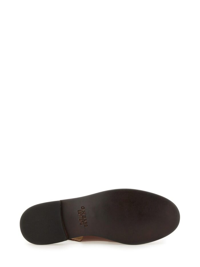 G.H. BASS MOCCASIN "WEEJUN"