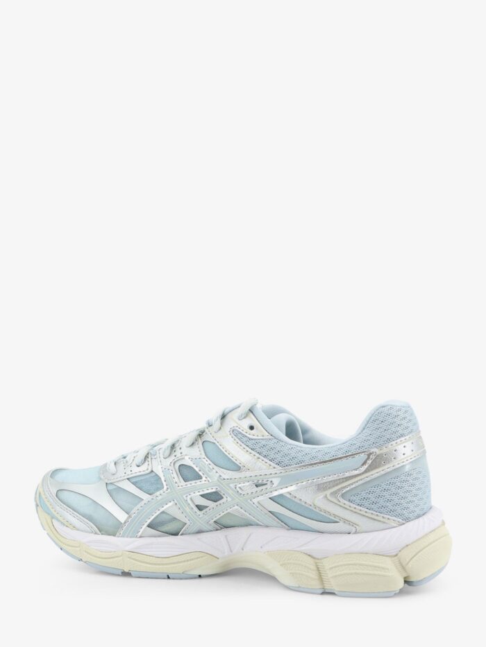 Asics Gel-Cumulus 16 Mesh Sneakers With Contrasting Inserts