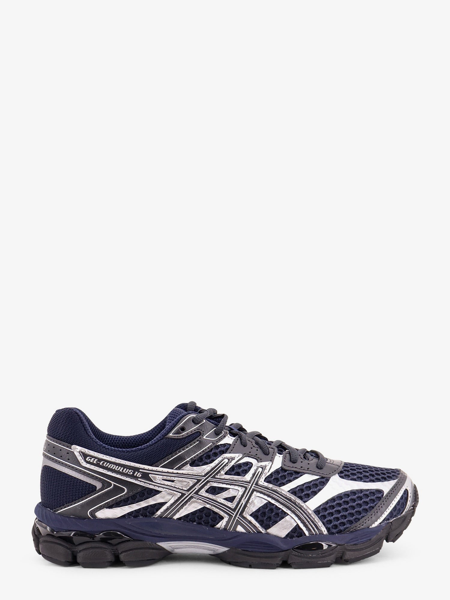 Asics Gel Cumulus 16 Mesh Sneakers With Contrasting Inserts
