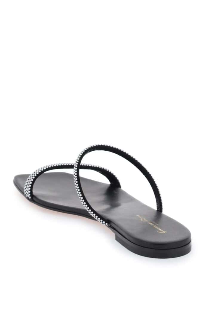 GIANVITO ROSSI Cannes Slides