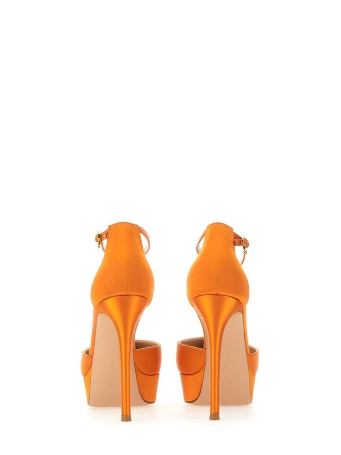 GIANVITO ROSSI PUMP IN SUEDE