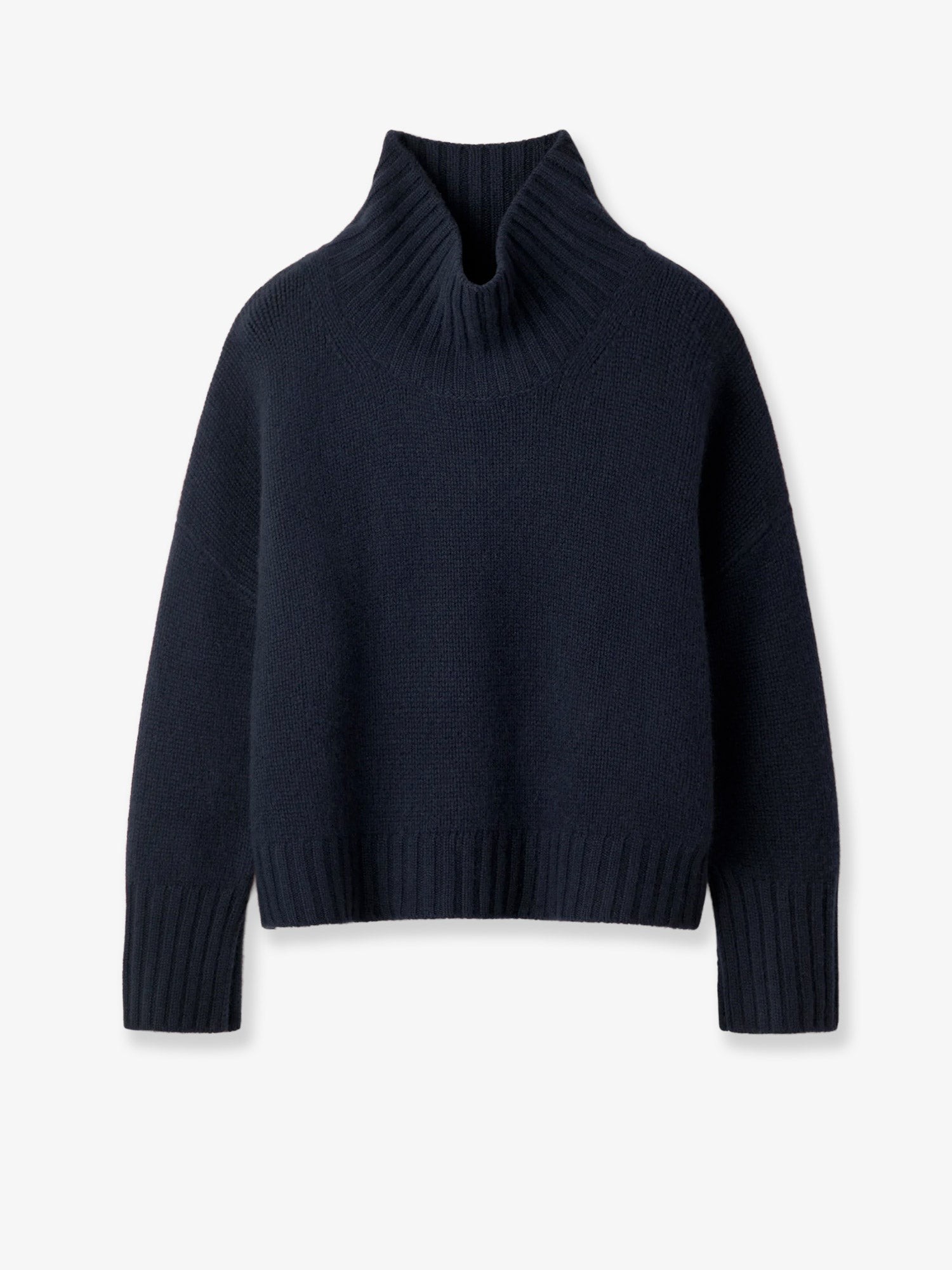 SOFT GOAT Girlfriend Cashmere Turtleneck