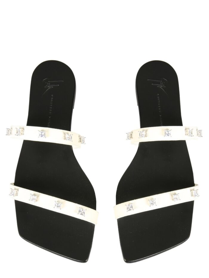 Giuseppe Zanotti LOW SANDALS WITH STONES