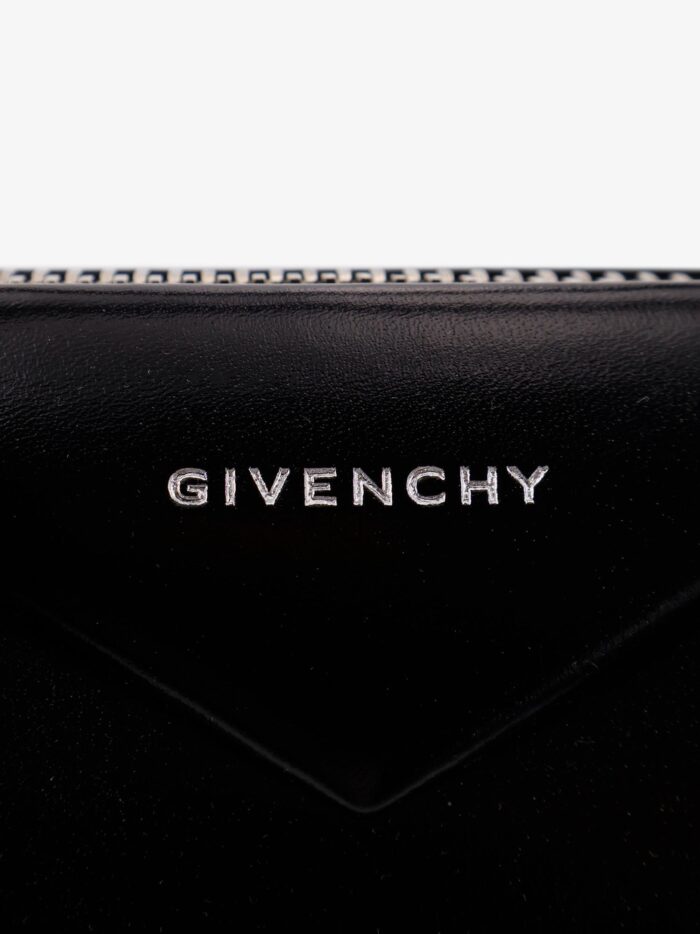 Givenchy Antigona Small Leather Shoulder Bag
