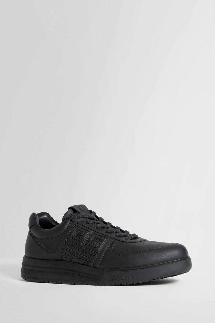 GIVENCHY G4 Low Sneakers