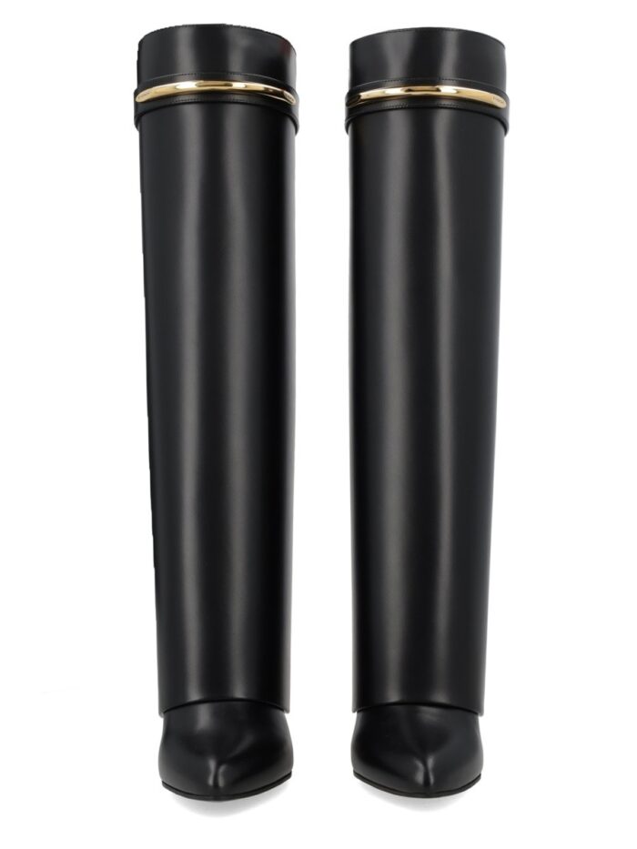 Givenchy STIVALE "SHARK PINCH"