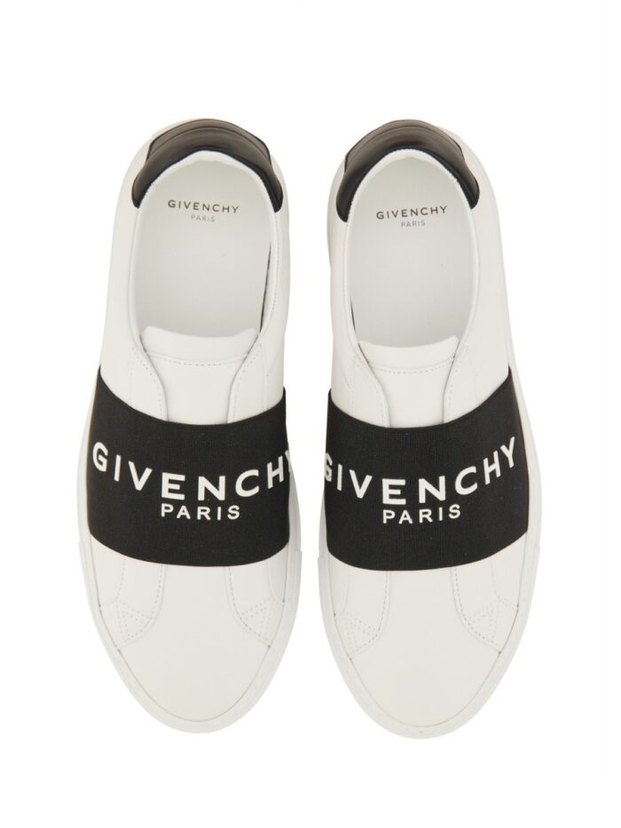 Givenchy "URBAN STREET" SNEAKER