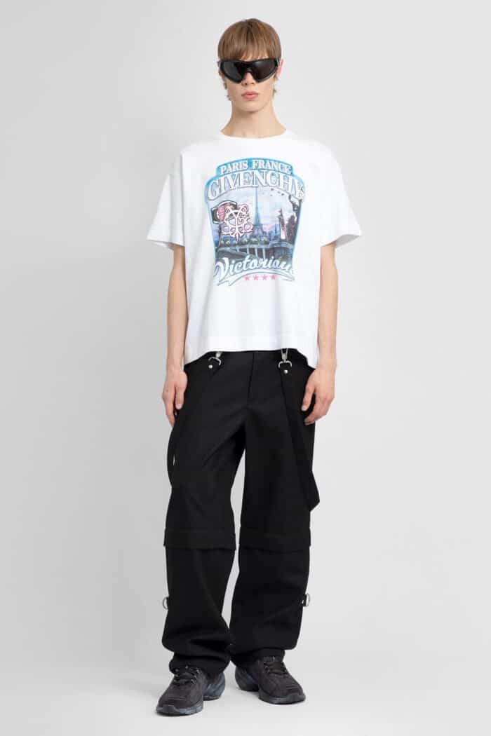 GIVENCHY World Tour Boxy Fit T-shirt