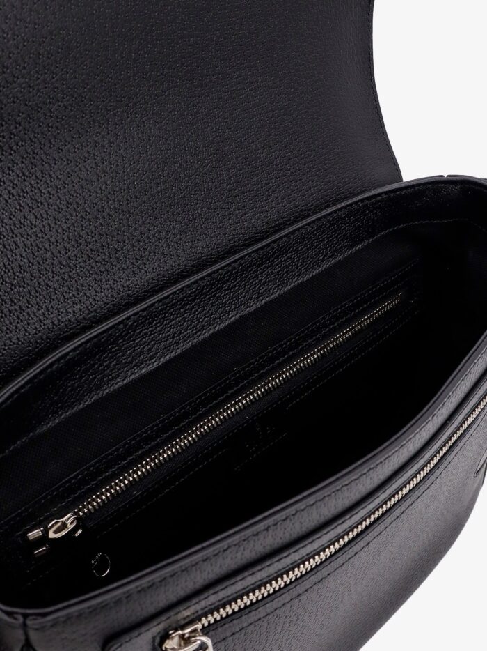 Gucci Gg Supreme And Leather Shoulder Bag With Frontal Patch