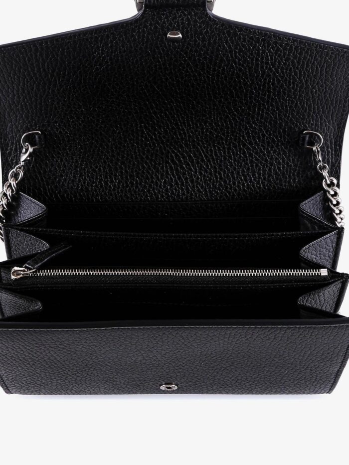 Gucci Leather Shoulder Bag With Iconic Tiger Heads Buckle