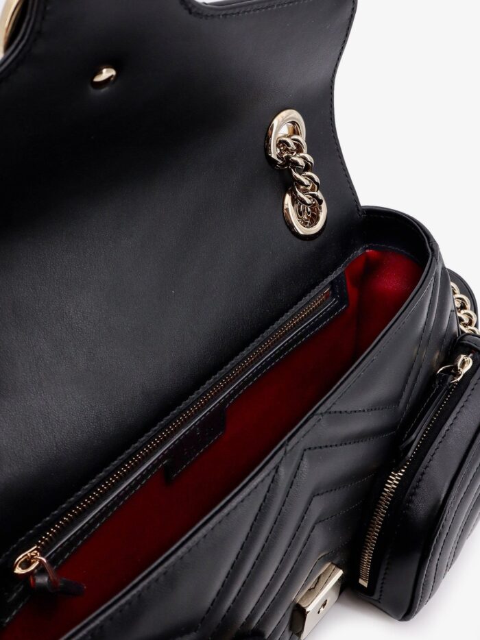Gucci Matelassé Leather Shoulder Bag With Multipockets Detail