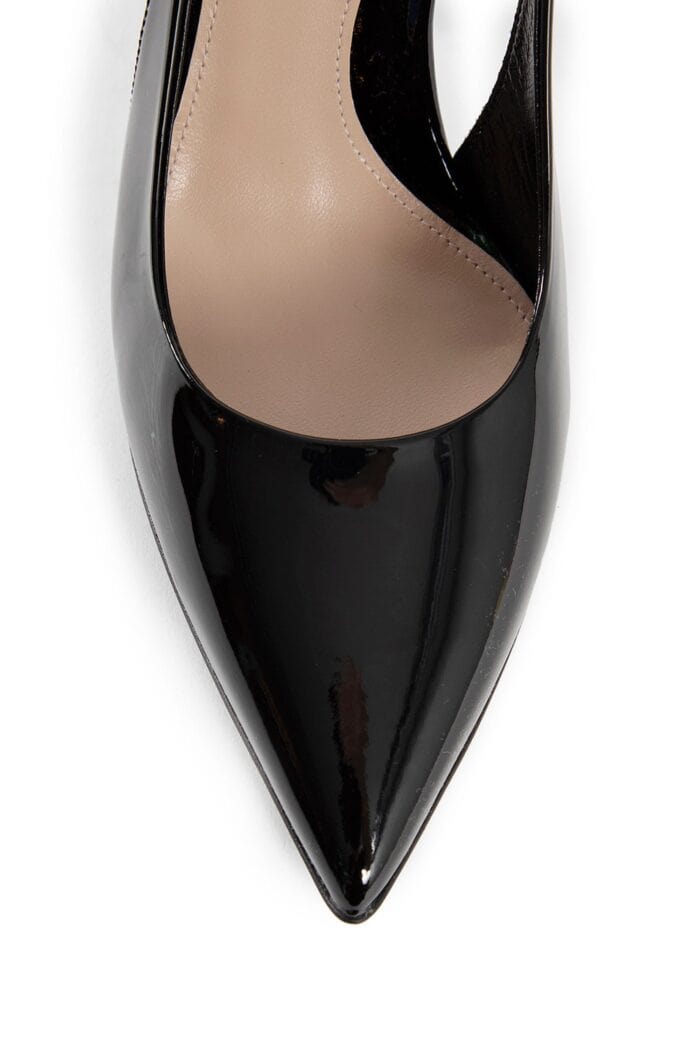 Gucci Signoria Slingback Pumps