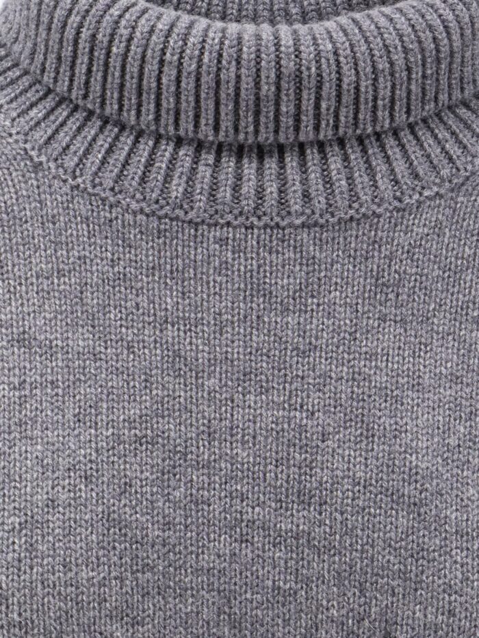 LISA YANG Heidi Cashmere Turtleneck