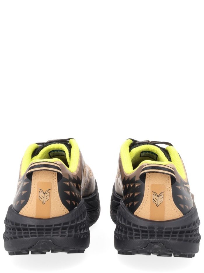 HOKA ONE ONE "SPEEDGOAT 2" SNEAKER