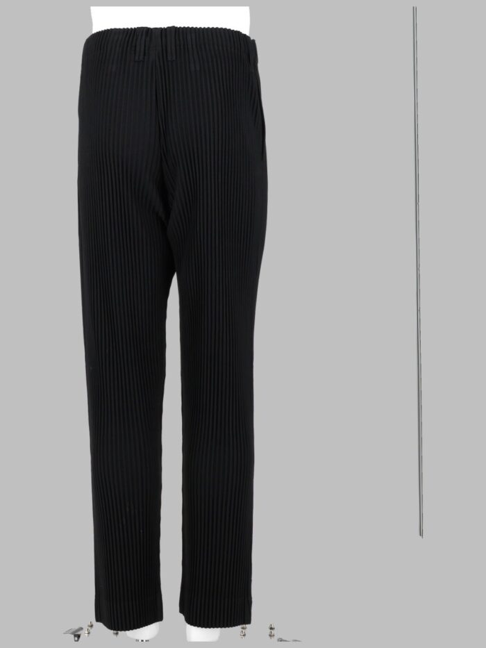 HOMME PLISSE ISSEY MIYAKE PANTALONE PLISSETTATO