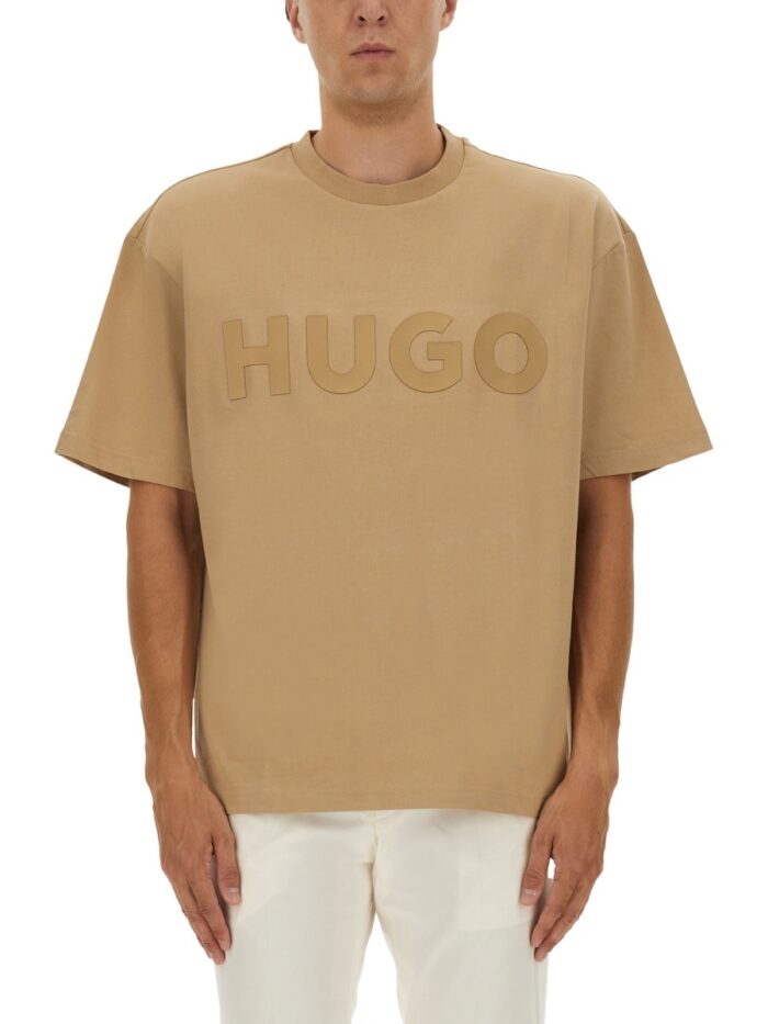 Hugo OVERSIZED LOGO T-SHIRT