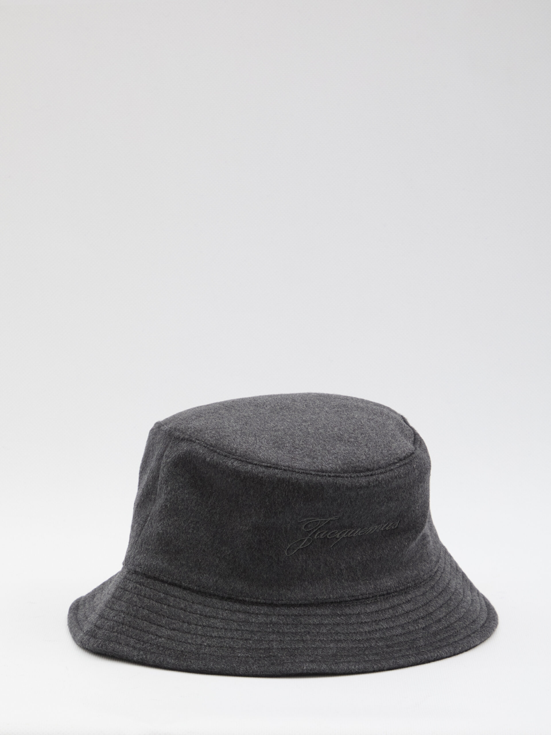 Jacquemus Le Bob bucket hat