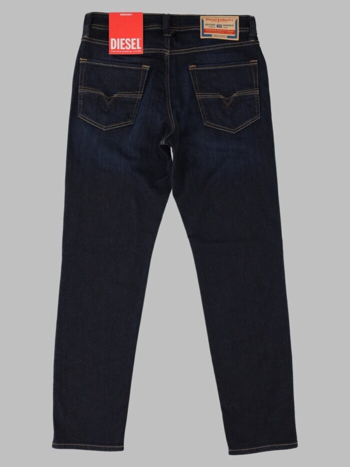 Diesel Jeans "1986 Larkee-Beex"