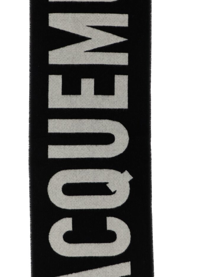 'L'Echarpe Jacquemus' Scarf